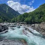 Casa Ai Lupi With Panoramic View Дом отдыха Гордола