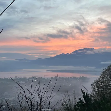 Casa Ai Lupi With Panoramic View Gordola
