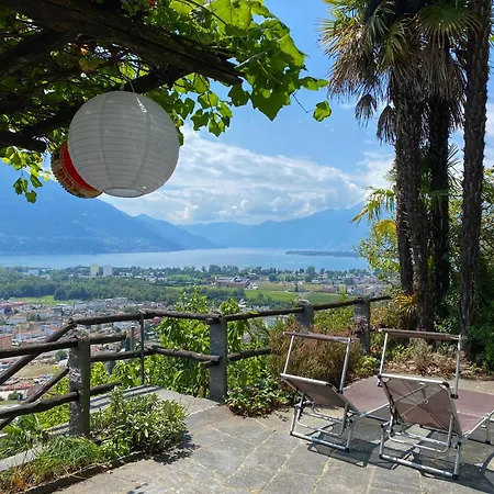 Casa Ai Lupi With Panoramic View Nyaraló Gordola